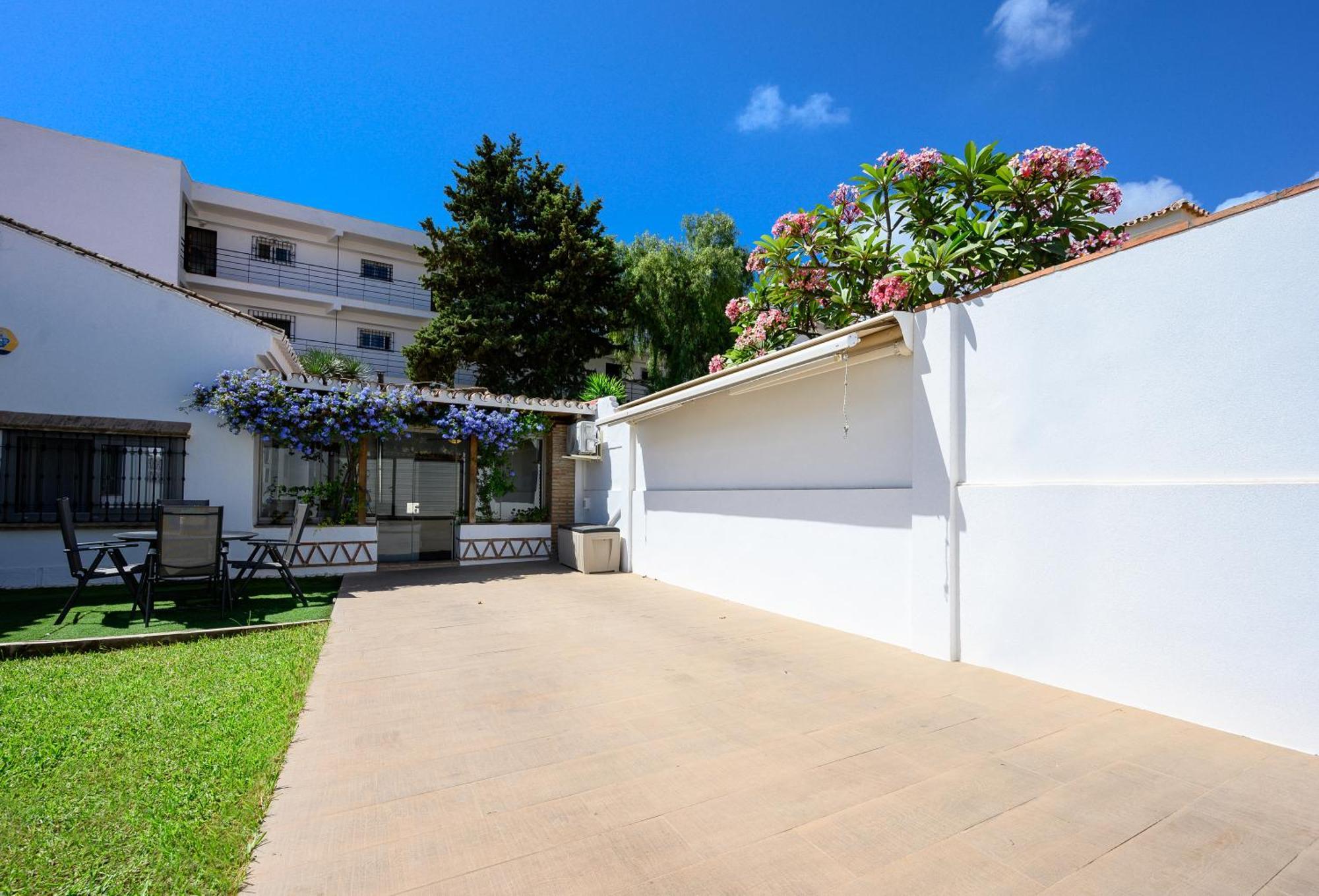 Chalet En Puerto Marina 베날마데나코스타 외부 사진